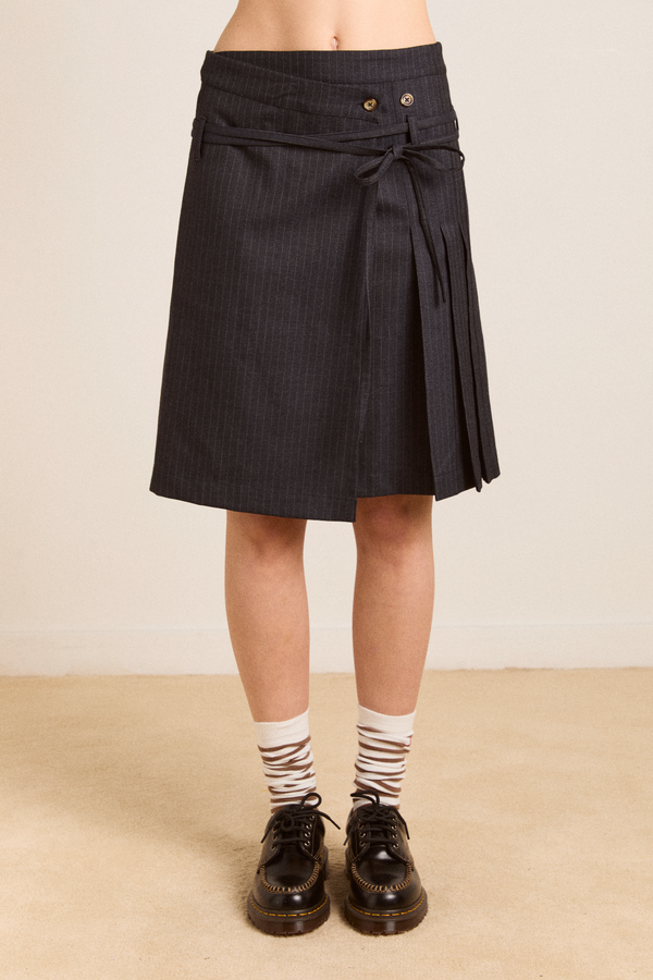 damson madder libby kilt - pinstripe