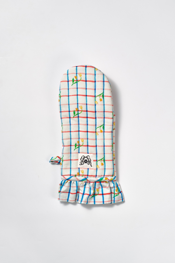 damson madder single oven mitt - tulip check