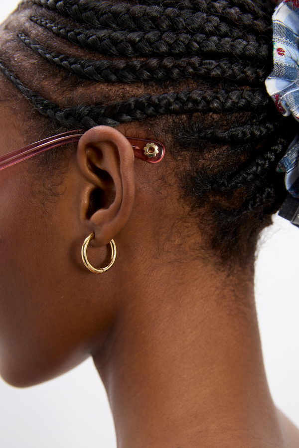 Damson Madder Slim Oval Sunglasses With Wavy Temple In Pink