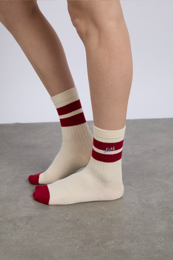 damson madder sporty calf length socks in cream and red