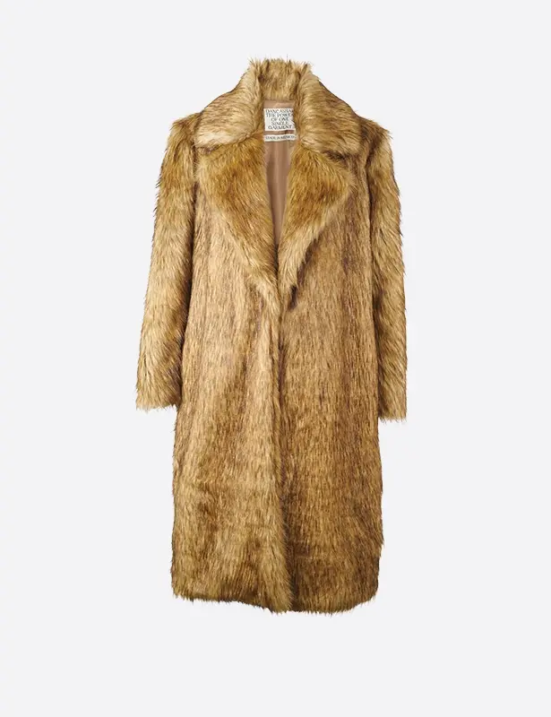 dancassab DANCASSAB Chris Brown