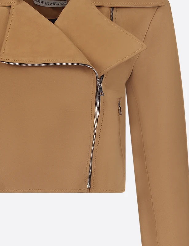 Dancassab DANCASSAB Riley Brown