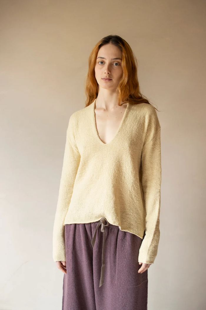 daniel andresen Lavender v-neck pullover