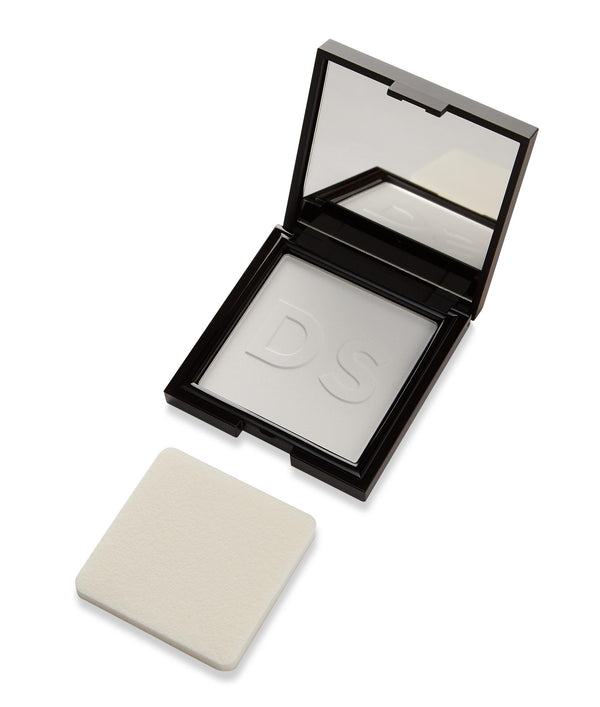 Daniel Sandler Invisible Veil Blotting Powder