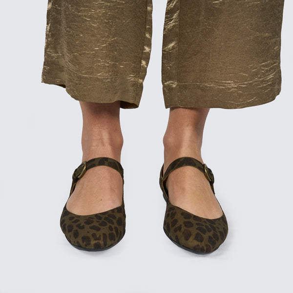 danielapi Mary Jane Ballerina