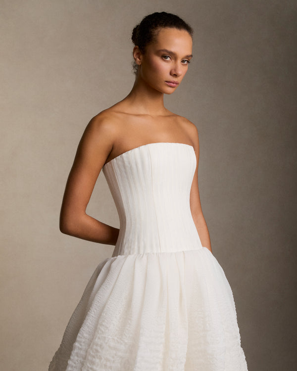Danielle Frankel Devon GOWN LT IVORY