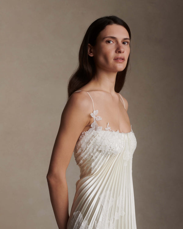 Danielle Frankel Scarlet GOWN PEARL