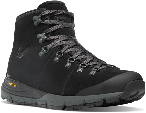 Danner Mountain 600
