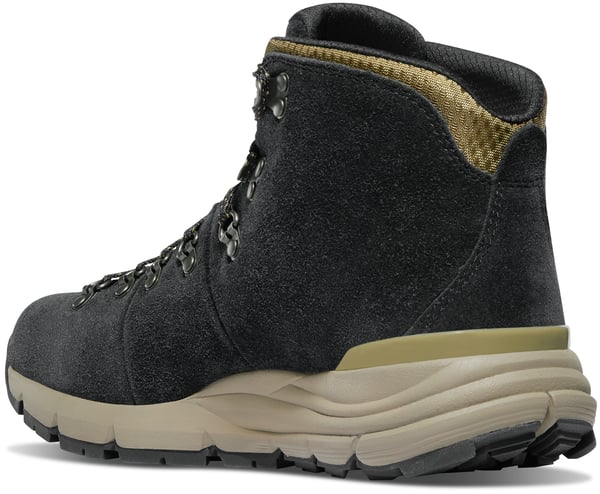 Danner Mountain 600