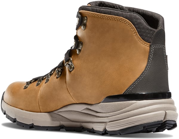 Danner Mountain 600