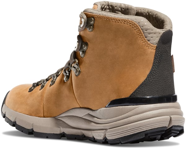 Danner Mountain 600