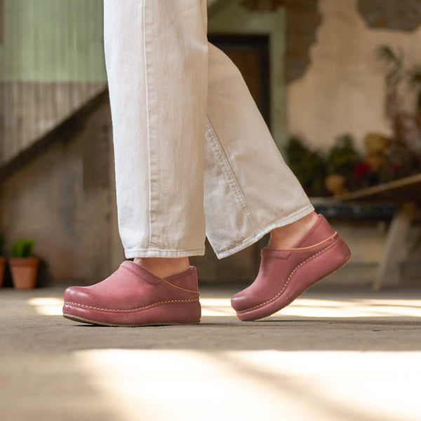 Dansko Platform Pro