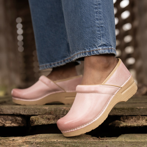 Dansko Professional