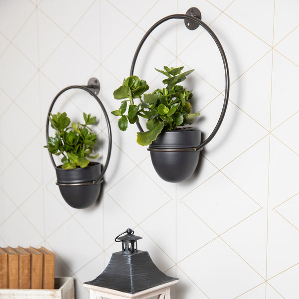 Danya B Urban Green 2-Piece Black Metal Hanging Planter Set