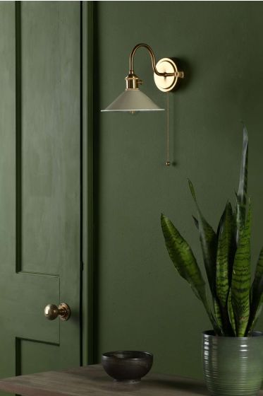 Där Lighting Hadano Wall Light Natural Brass With Cashmere Shade