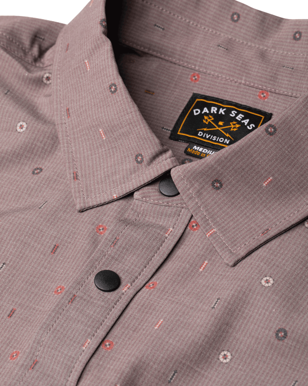 Dark Seas Madison SS Shirt MAUVE
