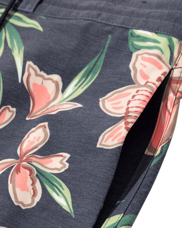 Dark Seas Sennit Boardshort BLACK