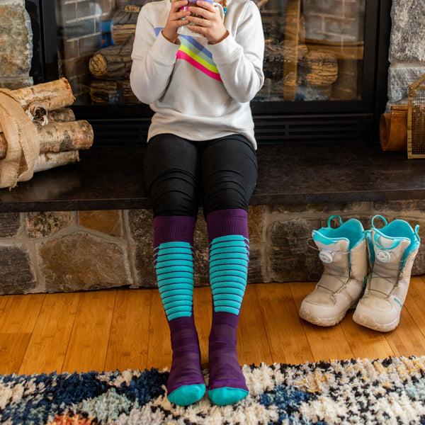 Darn Tough Kids Edge Over-the-Calf Midweight Ski & Snowboard Sock-Last Chance