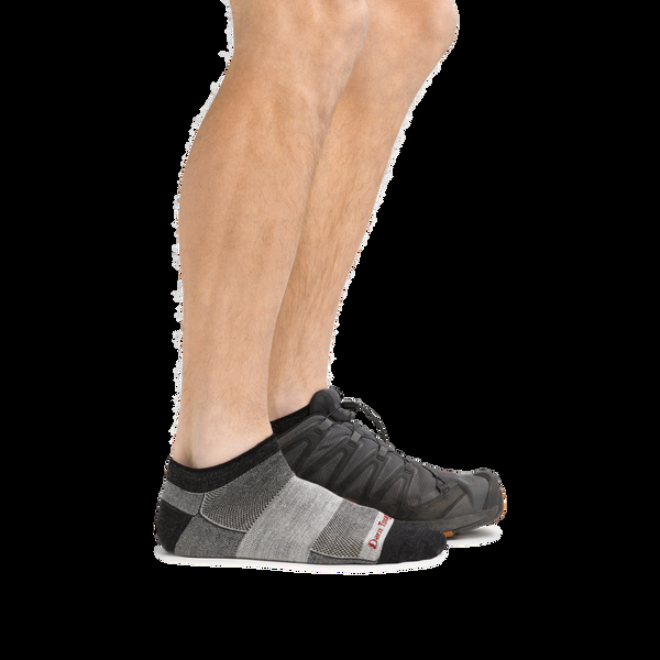 Darn Tough Men's 1437 No Show Lightweight Running Socks