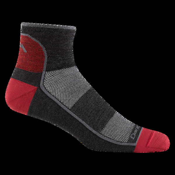 darn tough Men's 1715 Quarter Lightweight Running Socks