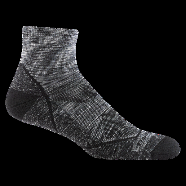 darn tough Men's Light Hiker Quarter Lightweight Hiking Socks