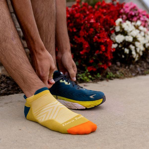 Darn Tough Men's Limited Edition Run No Show Tab Ultra-Lightweight Running Sock