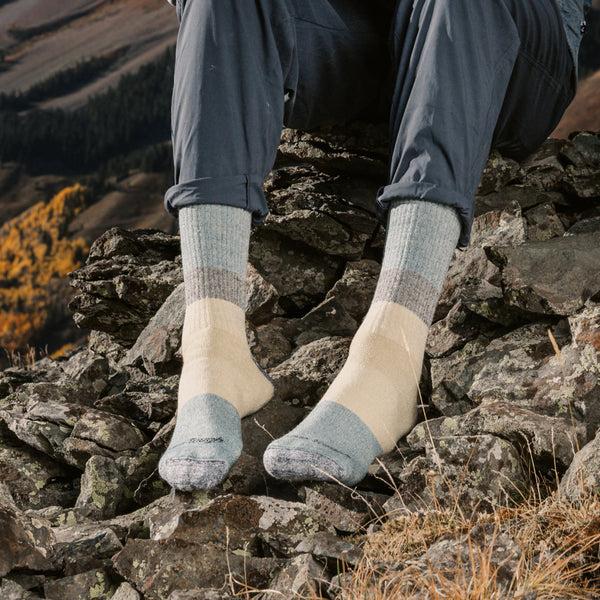 darn Tough Men's Mountaineering Micro Crew Heavyweight Hiking Socks