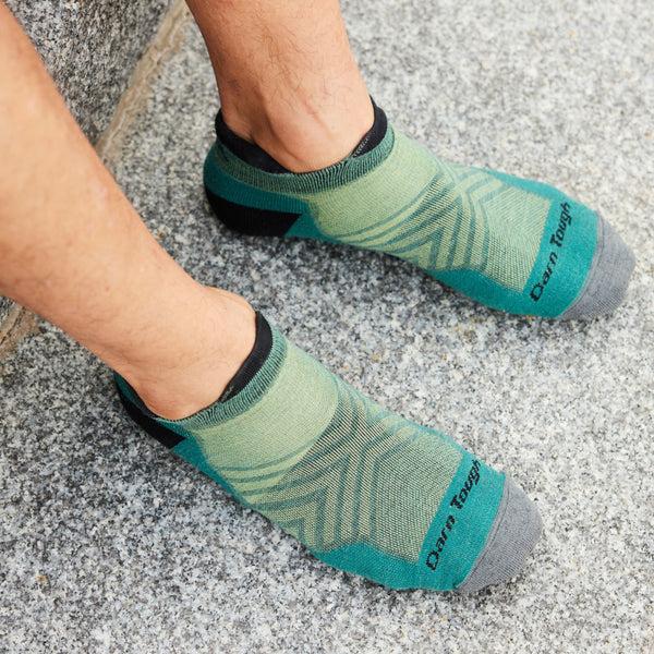 Darn Tough Men's Run No Show Tab Cushioned Ultra-Lightweight Running Socks