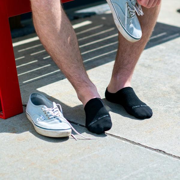 Darn Tough Men's Solid No Show Hidden Lightweight Lifestyle Socks