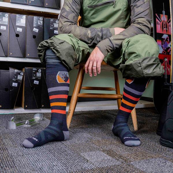 Darn Tough Men's Thermolite® Beer Badge Over-the-Calf Midweight Ski & Snowboard Socks