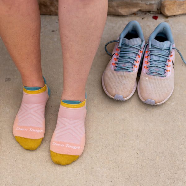 Darn Tough Women's Limited Edition Run No Show Tab Ultra-Lightweight Running Sock