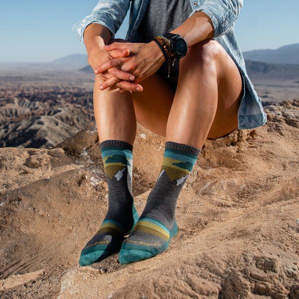 Darn Tough Women's Sunset Ledge Micro Crew Lightweight Hiking Socks