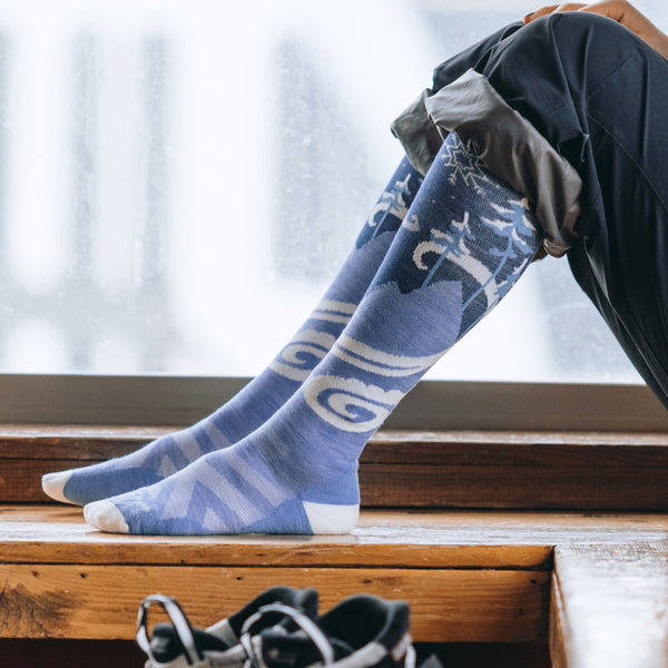 Darn Tough Women's Swirlwind Over-the-Calf Lightweight Ski & Snowboard Socks