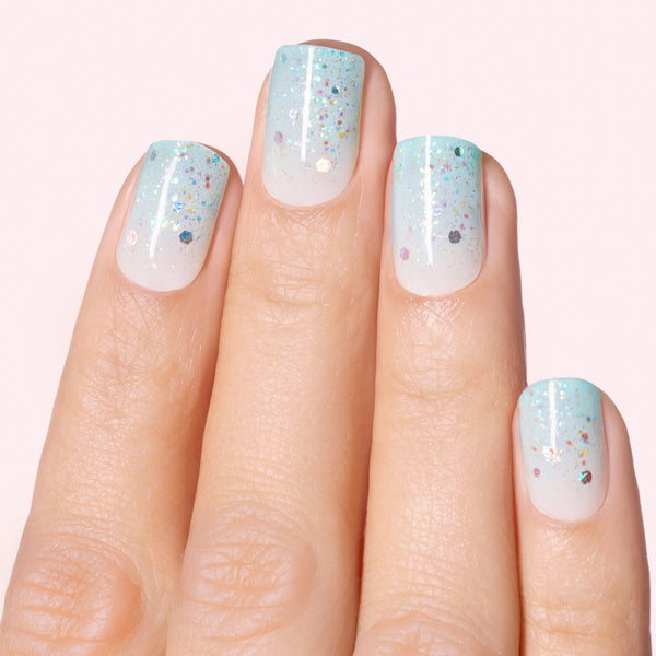 Dashing Diva Berry Hydrated Glaze Mani Pedi Set