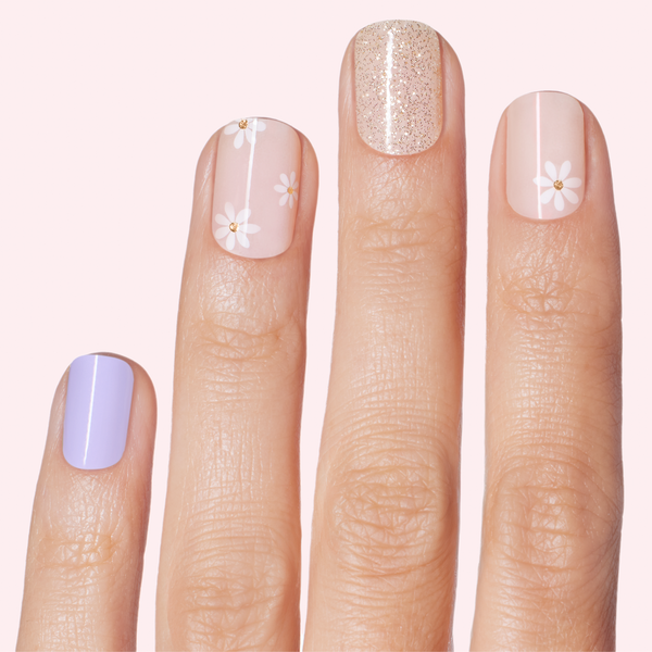 dashing diva Down Down Daisy Gloss Palette