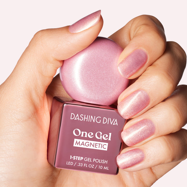dashing diva Moment One Gel Magnetic
