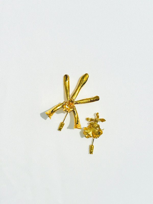 dauphinette 24k Electroplated Orchid Brooch [Vintage]