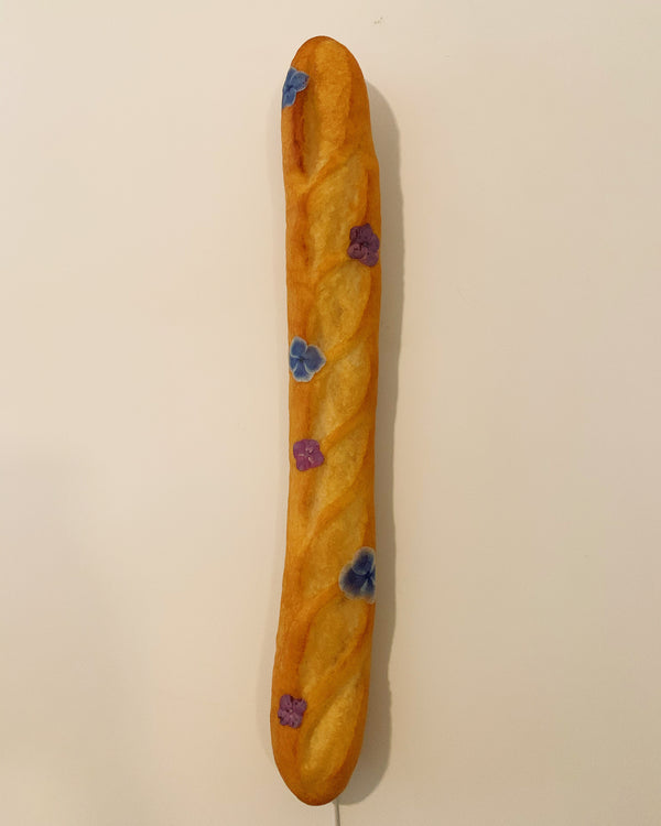 Dauphinette Baguette D'Hortensia Lamp