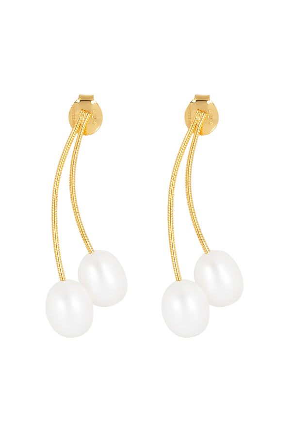 Dauphinette Cherry Picker Pearl Earrings