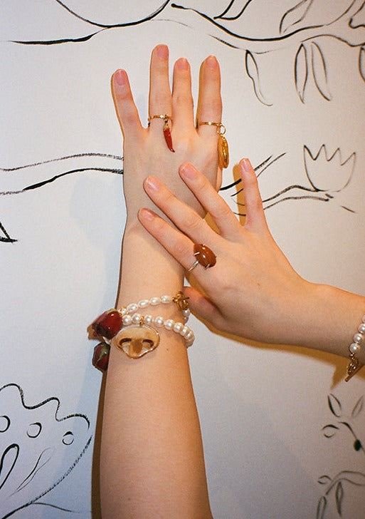 Dauphinette Chili 14k Charm Ring