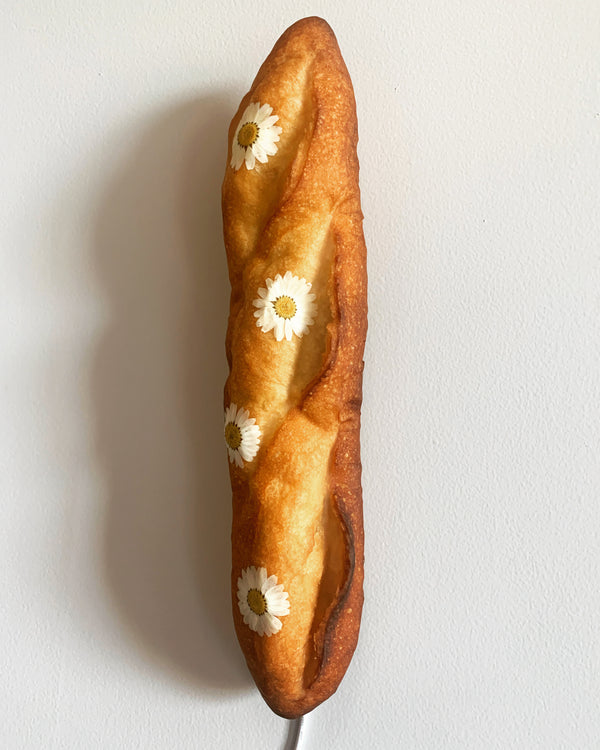 Dauphinette Daisy Batard Lamp