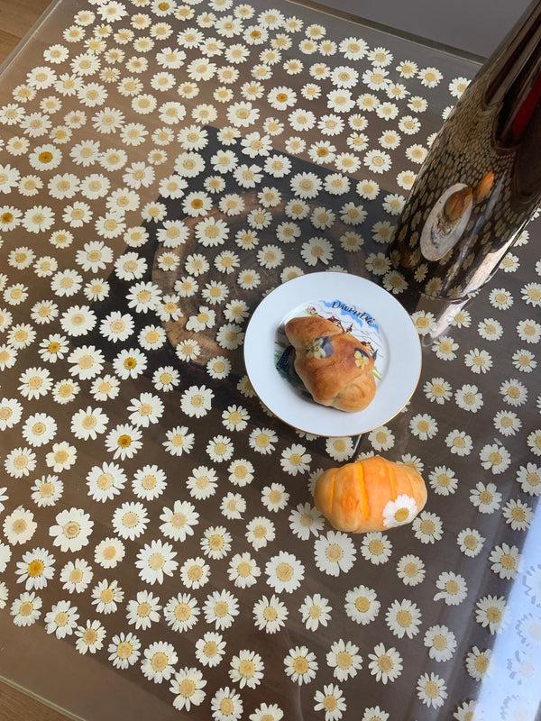 dauphinette Daisy Cocktail Table