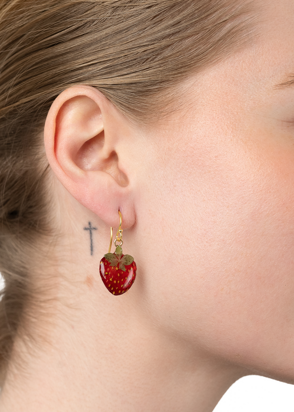 Dauphinette Itty Bitty Strawberry (Single)