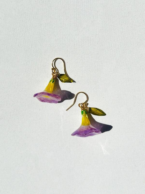 dauphinette Lavender Petunia (Single)