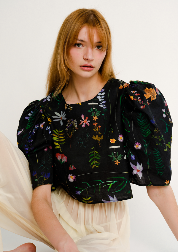 dauphinette Linen Bleeding Hearts Top - Scrapbook