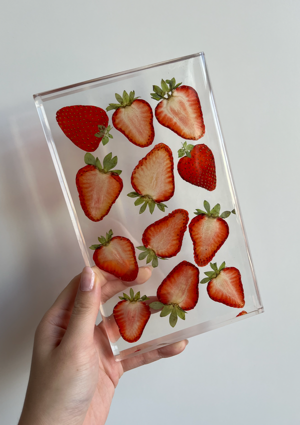 Dauphinette Mini Strawberry Tray