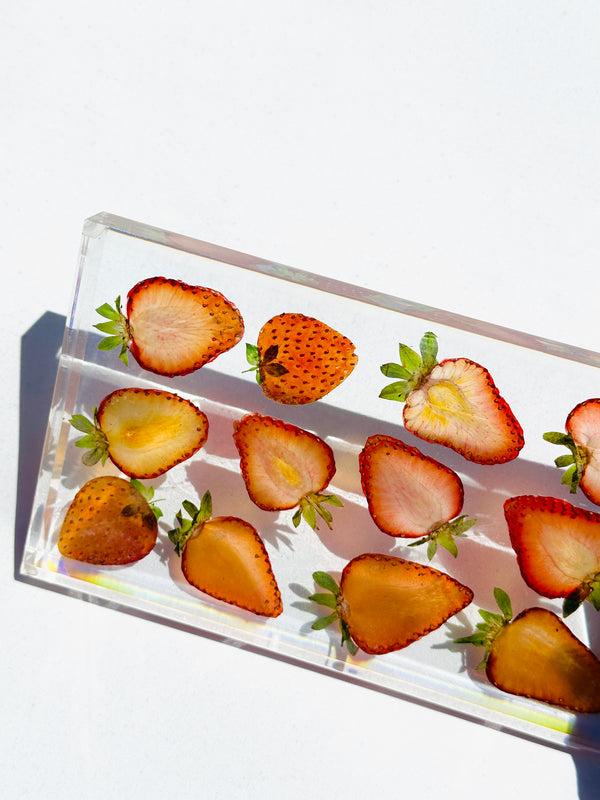 Dauphinette Mini Strawberry Tray
