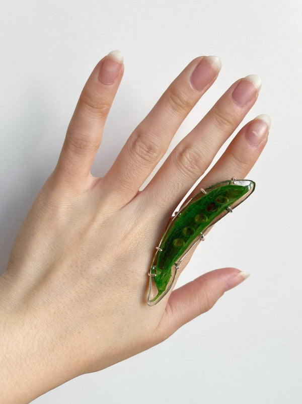dauphinette Pea Pod Ring
