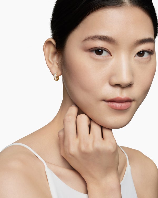 David Van Hagen DY Mercer ® Micro Hoop Earrings 18K Yellow Gold With Diamonds 13.5mm