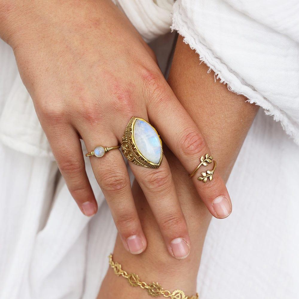 daya Aryia Moonstone Ring 7